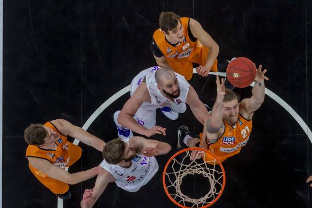 他们需要不 他们需要不