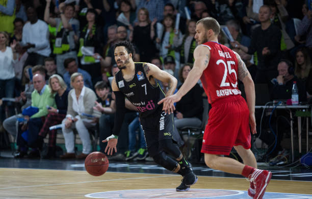 这些词在内 这些词在内