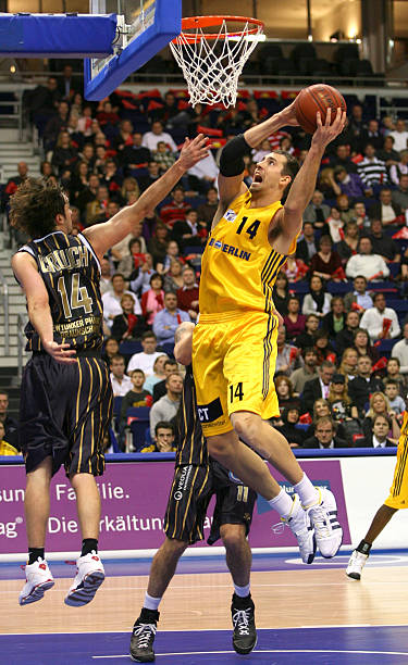 都很艰难 都很艰难