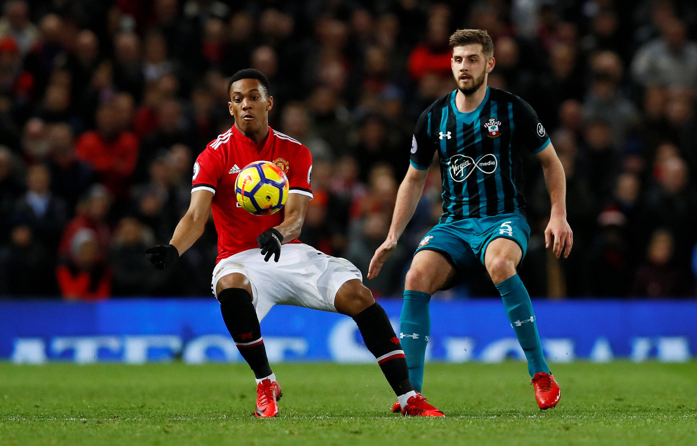 直接穿透了 直接穿透了